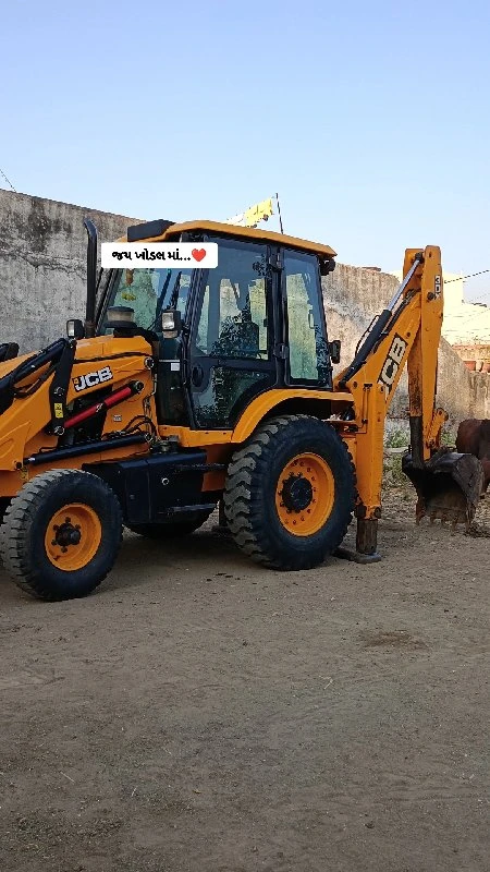 jcb