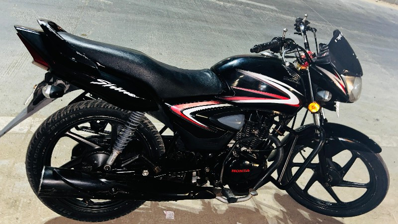 Honda CBShine-1...