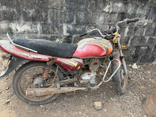 Kavasaki bajaj...