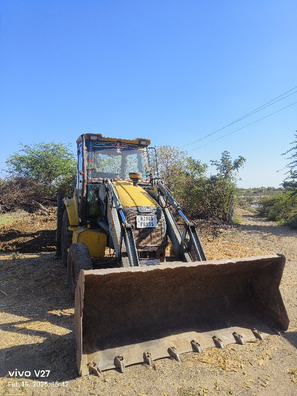 Mahindra jcb