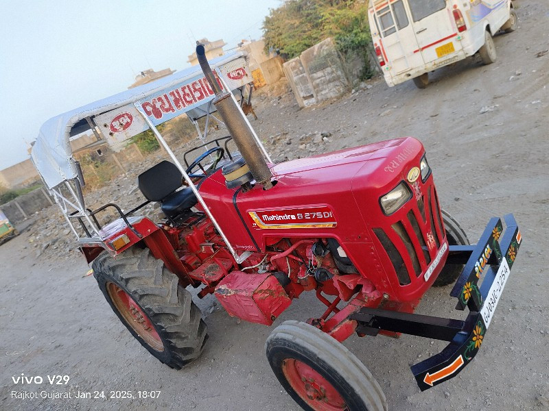 Mahindra 275Di...