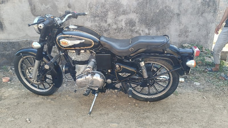 Royal Enfield b...