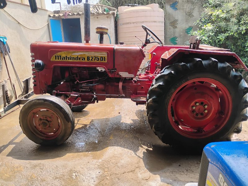 Mahindra B275 d...