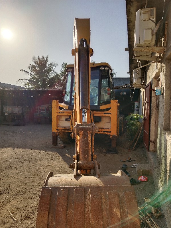 jcb જેસીબી