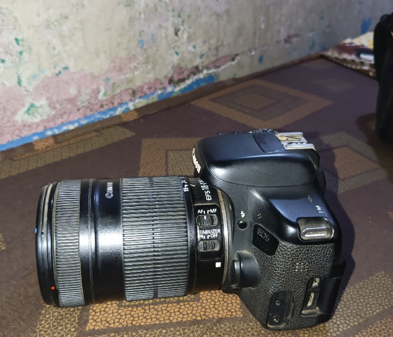 canon d750