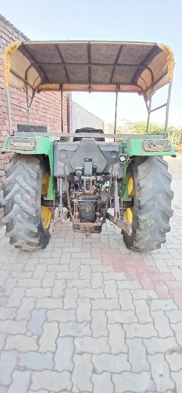 John deere 5204...