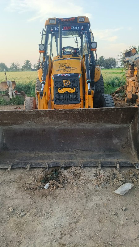 JCB 2011 nu