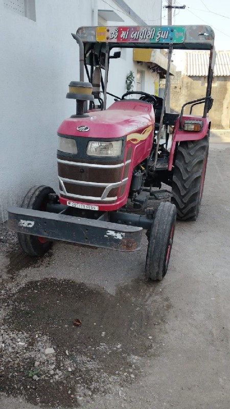 yuvo tractor