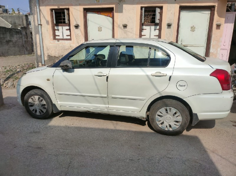 Swift Dzire