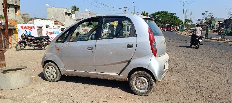 tata nano 2012...