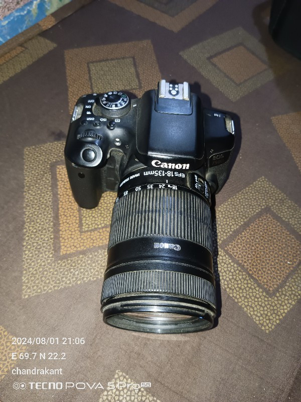 canon d750