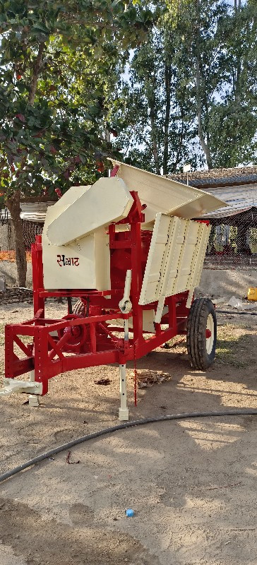 ફુકણી વેચવાની છ...