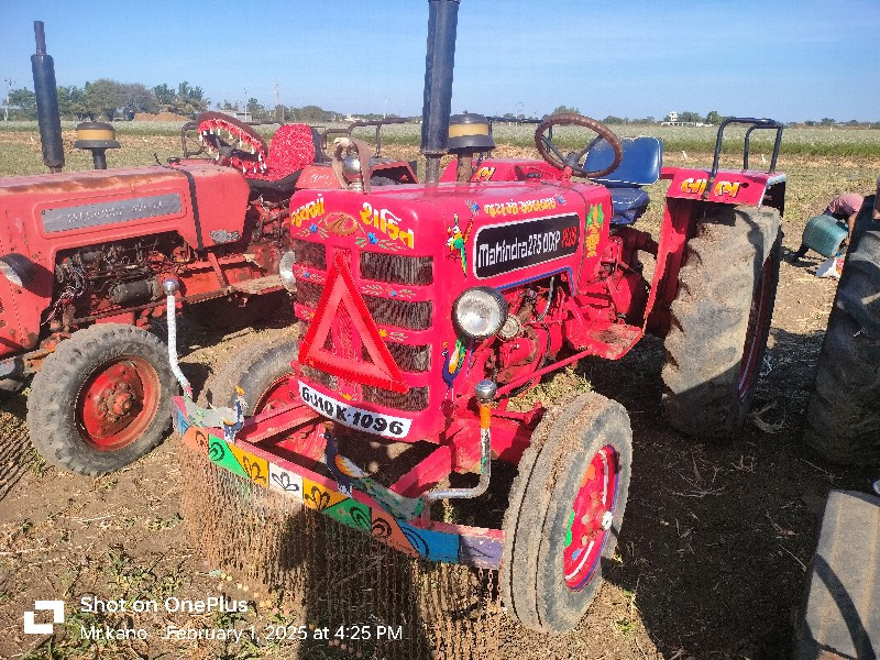 Mahindra 275 અન...