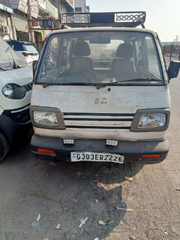 maruti omni