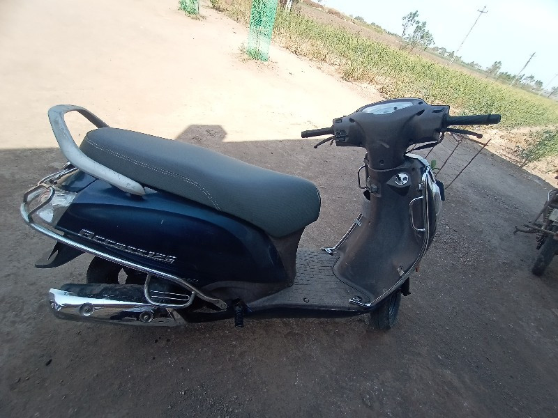 Suzuki Access 2...