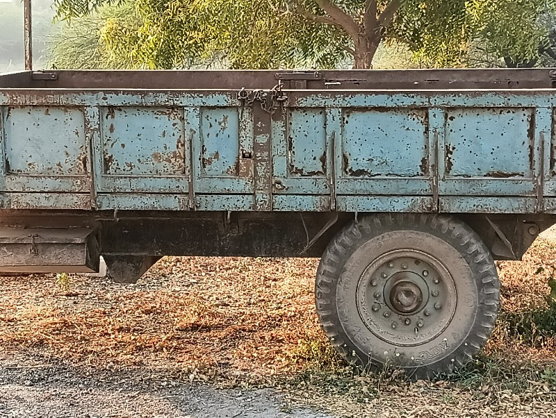 ટેલર વેચવાનુ