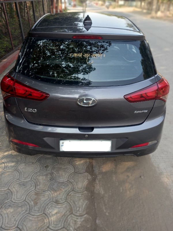 Hyundai i20 1st...