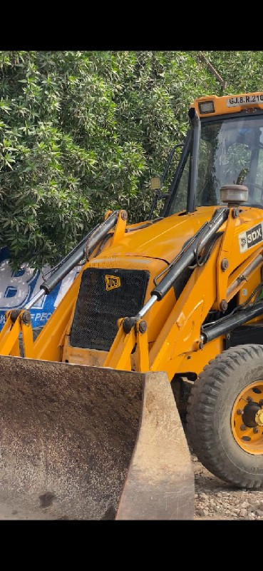 jcb