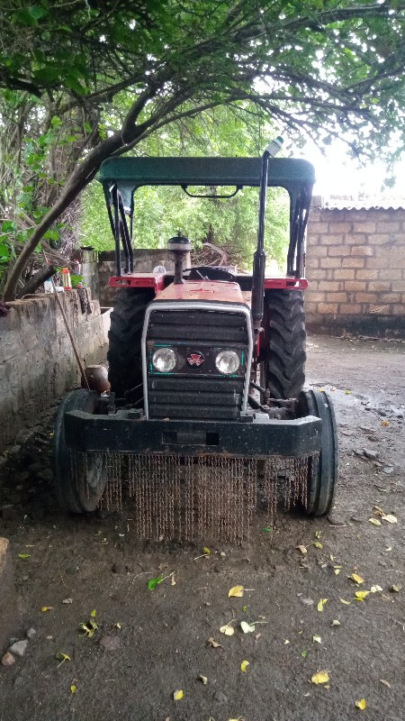 Massey 1035