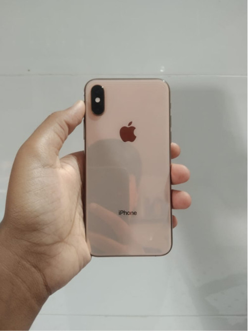 iPhone XS