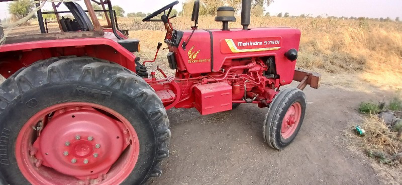 mahindra 575 re...