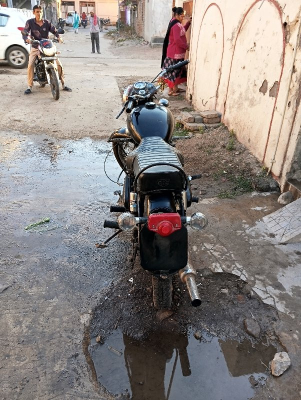 ટુ વ્હીલર વેચવુ...