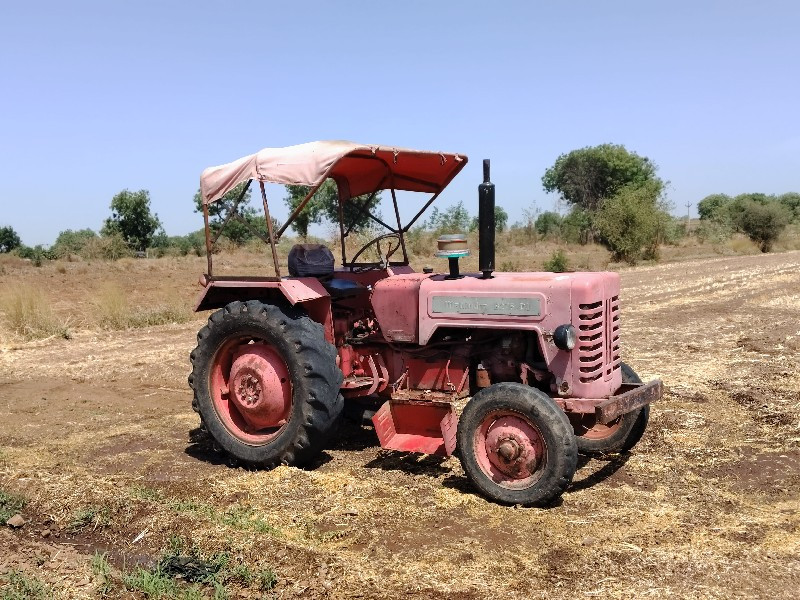 મહેન્દ્રા 275 D...