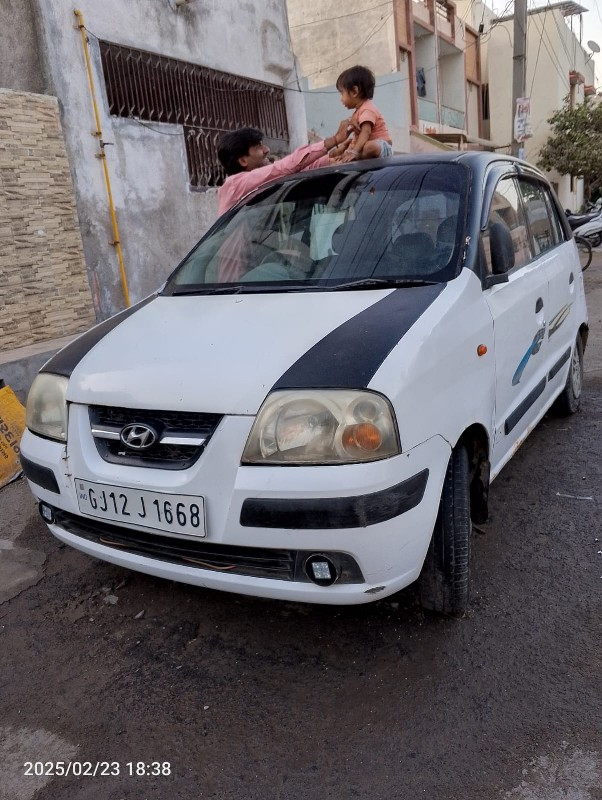 Hyundai santro...