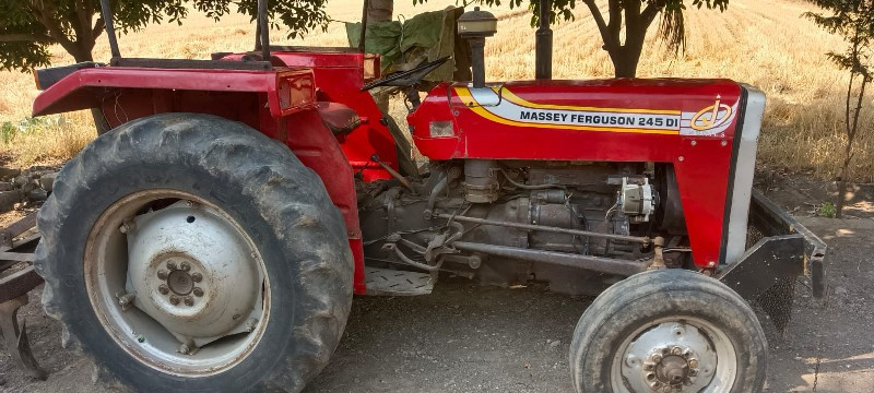 Massey Ferguson...