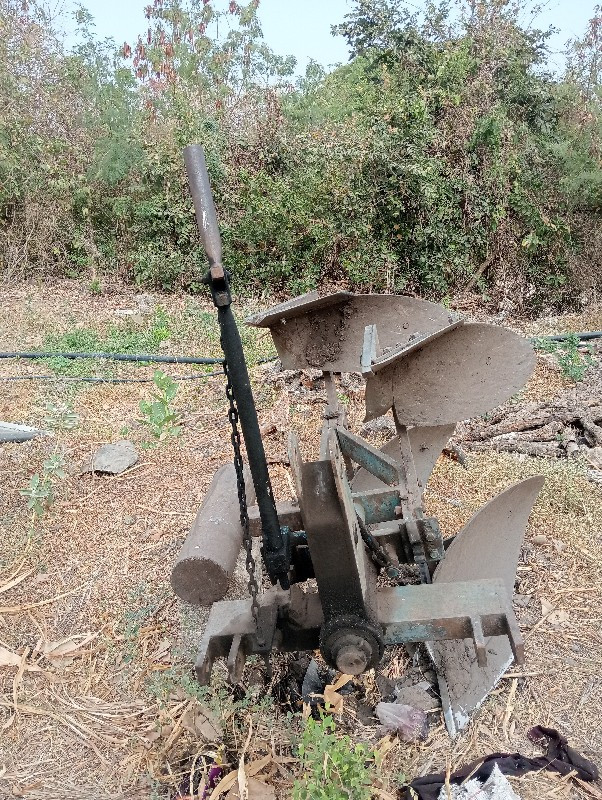 પાવડા વેચવાના