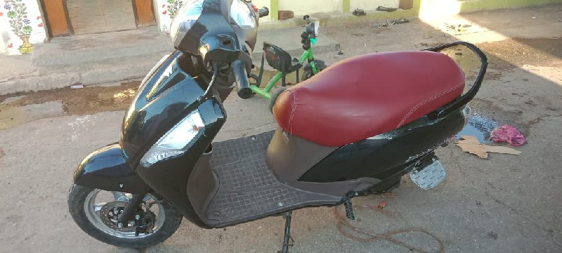 access 125