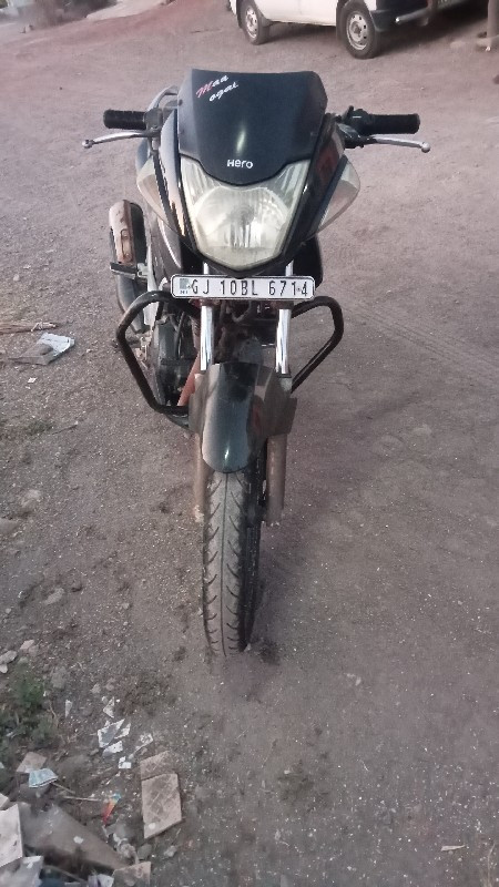 Hero Cbz Xtrime