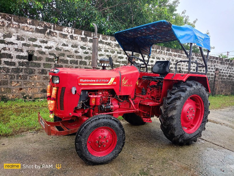 MAHINDRA 275