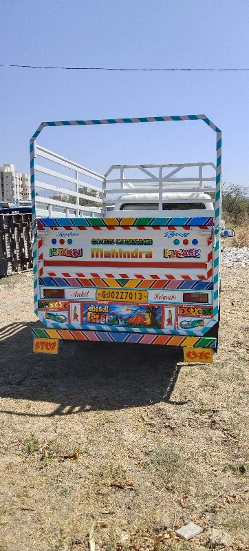 mahindra Jiniyo...