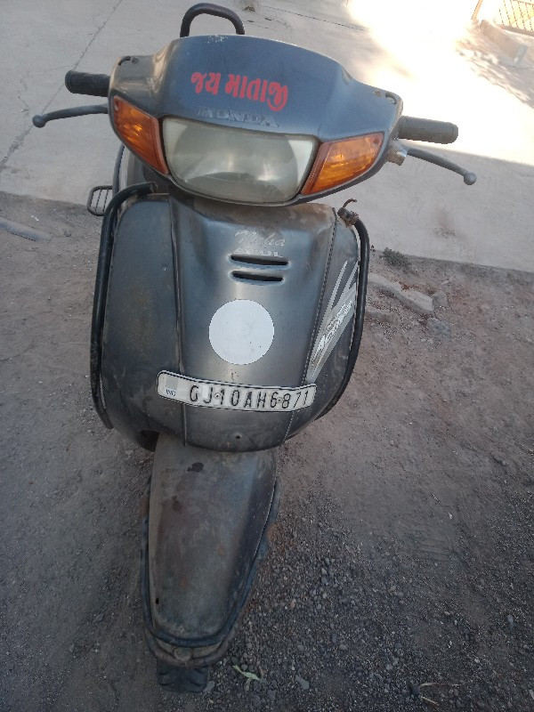 આ ગાડી વેચવાની...