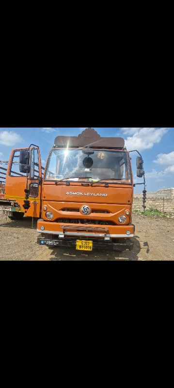 Ashok Leyland 1...