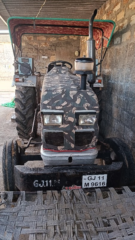 11મોડલ