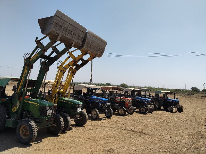 લોડર ટેકટર. લેજ...