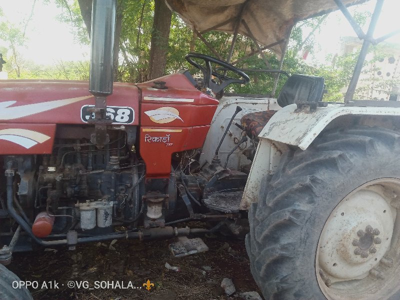 Eicher-368 red...