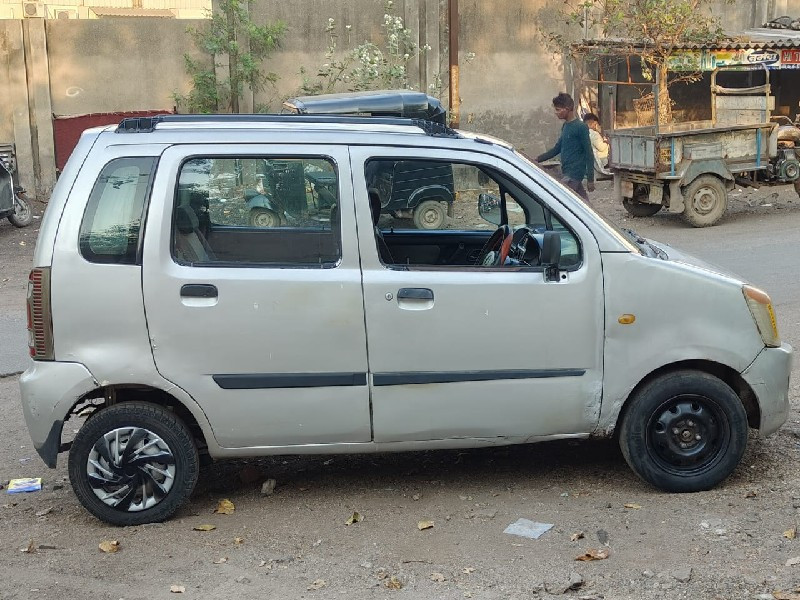 આગાડીસાટેખડેલાઅ...