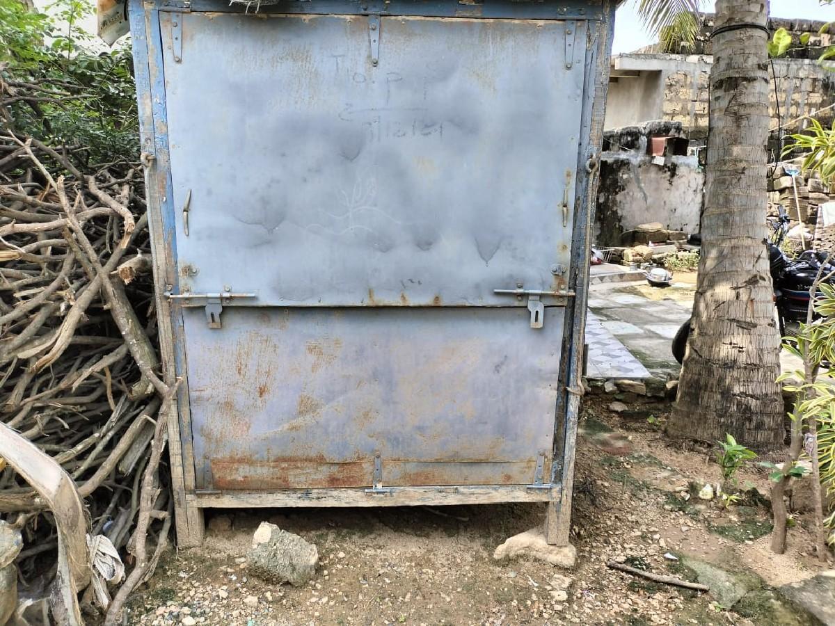 કેબિન વેચવાની છે