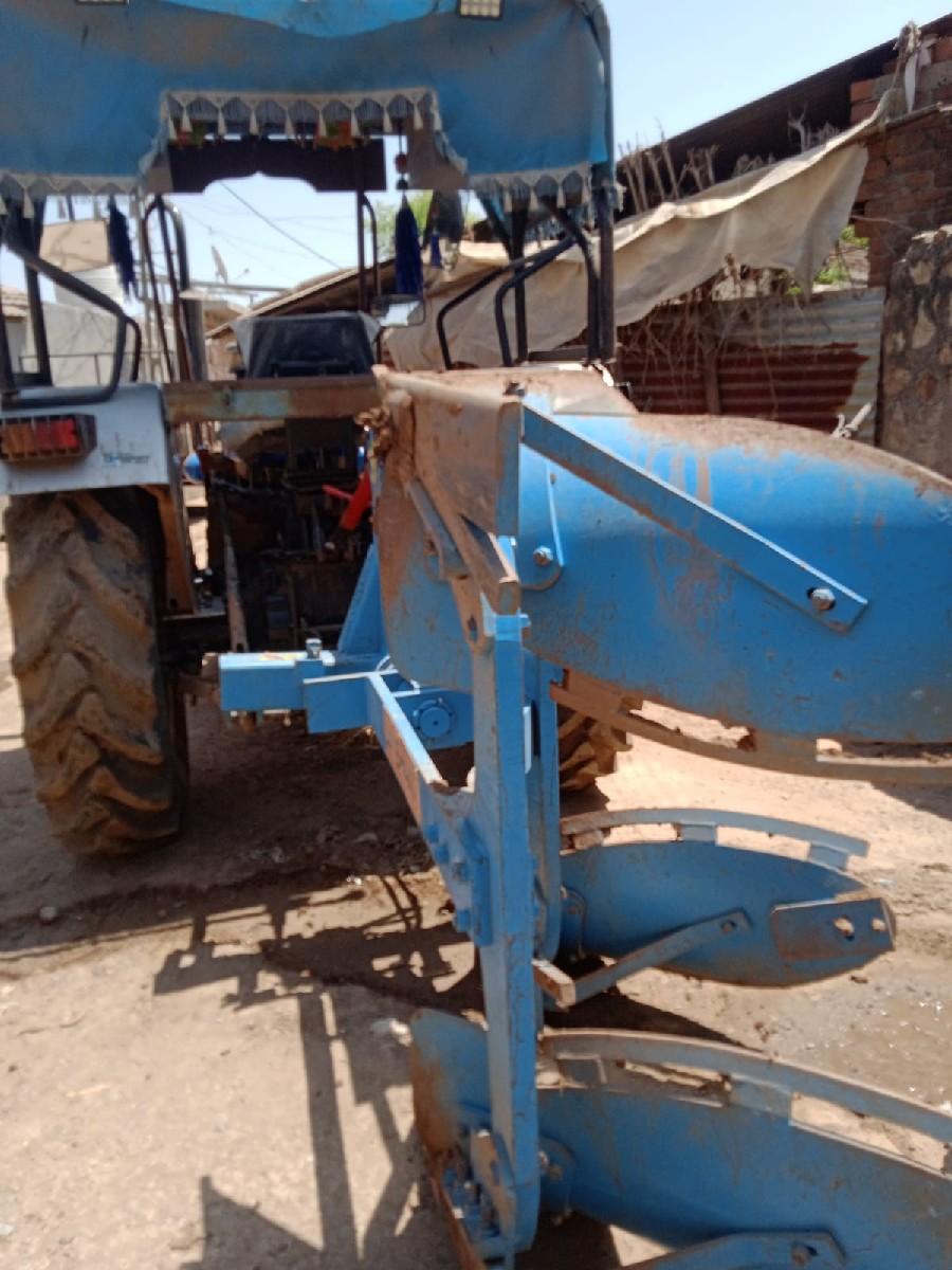 હળ વેચવાનુ છે