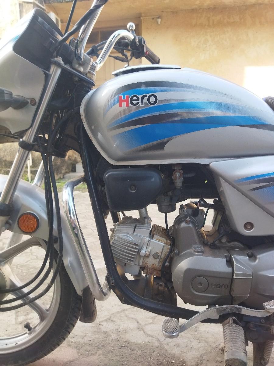 Splendor+ Self BS4 2020