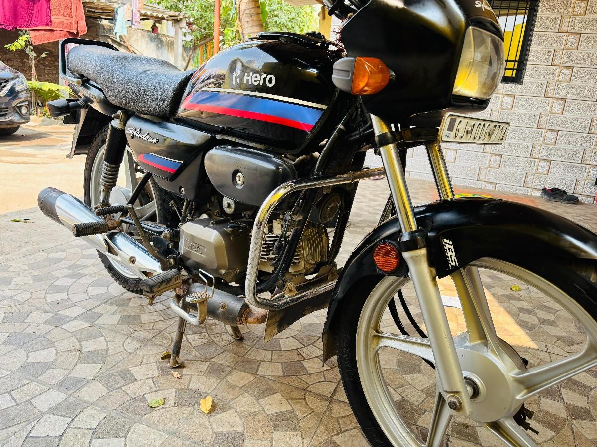 ગાડી વેચ વાની છે