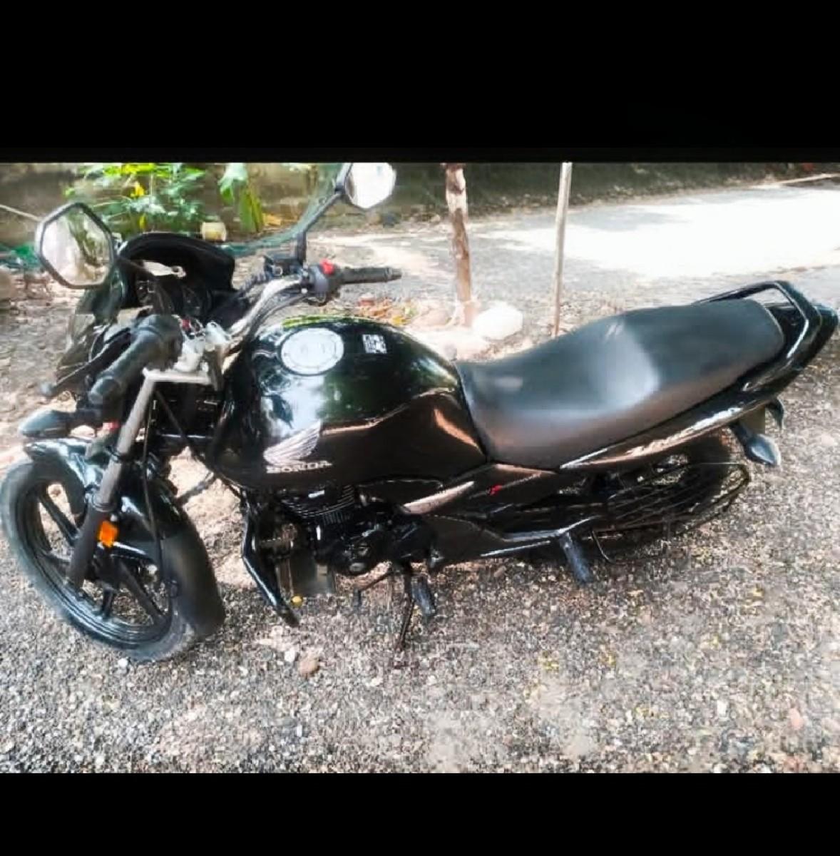 sall Honda CB unicorn