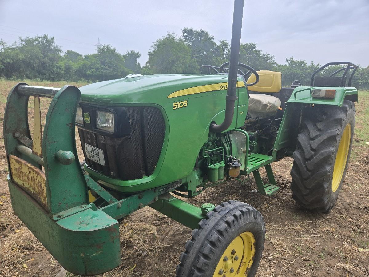 ટૈકટર વેચવાનુ છે