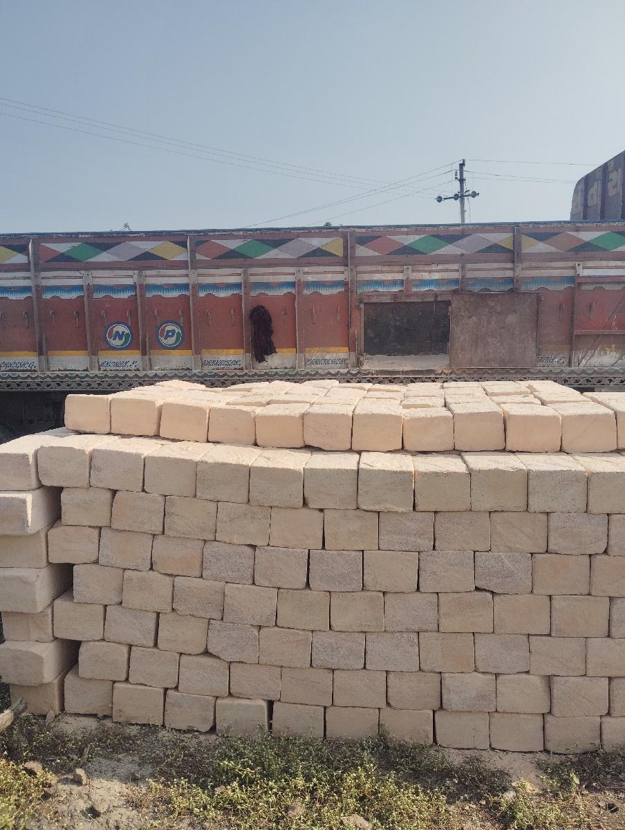 थंबनेल 3