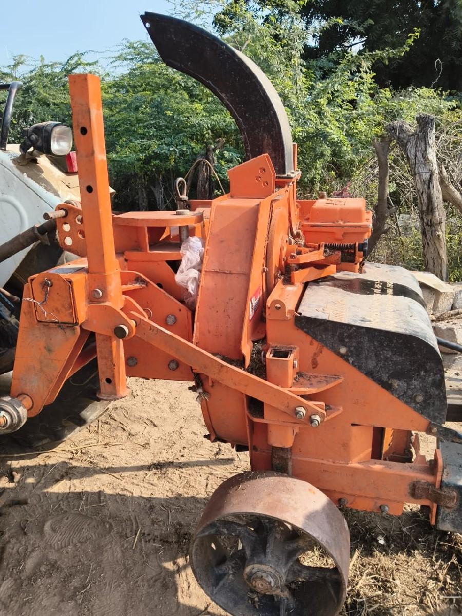 મોબાઇલ શેડર વેચવાનું છે