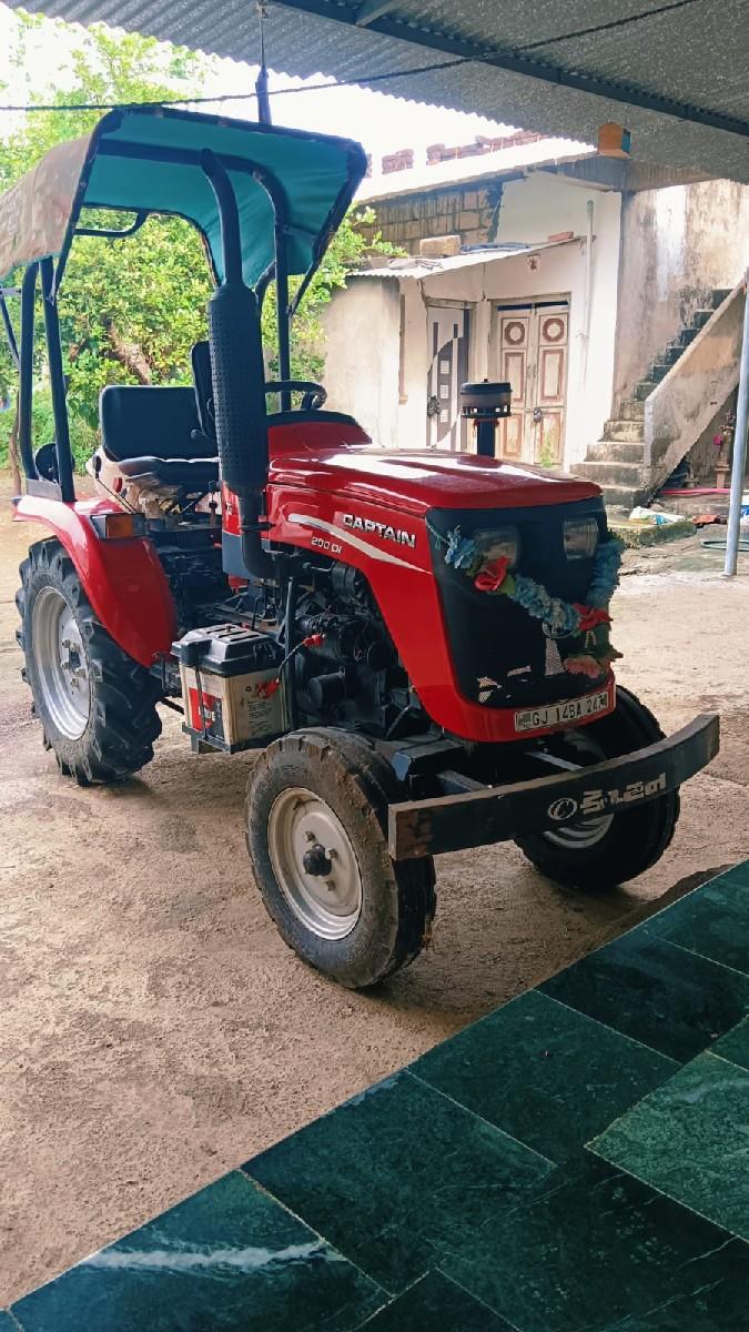 મીની ટ્રેક્ટર વેચવાનું છે