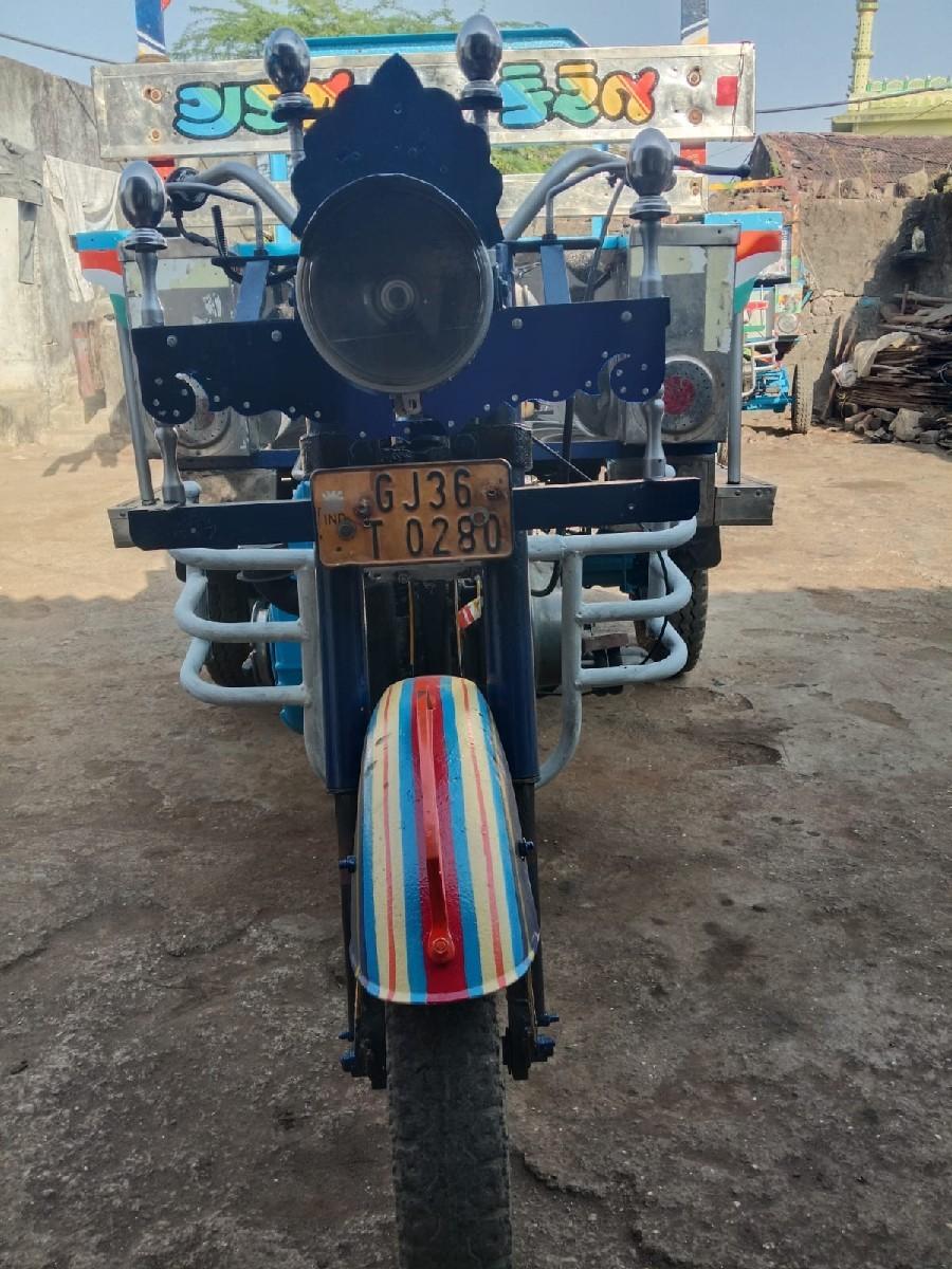 થંબનેલ 3